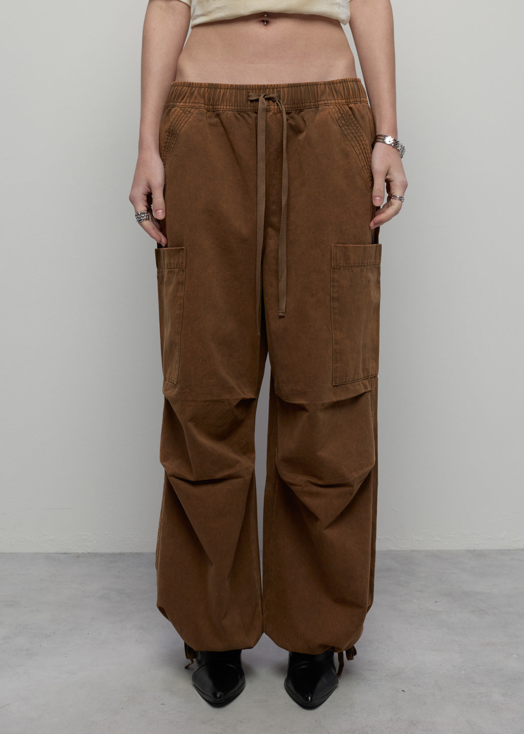 DRAWSTRING PARACHUTE PANTS