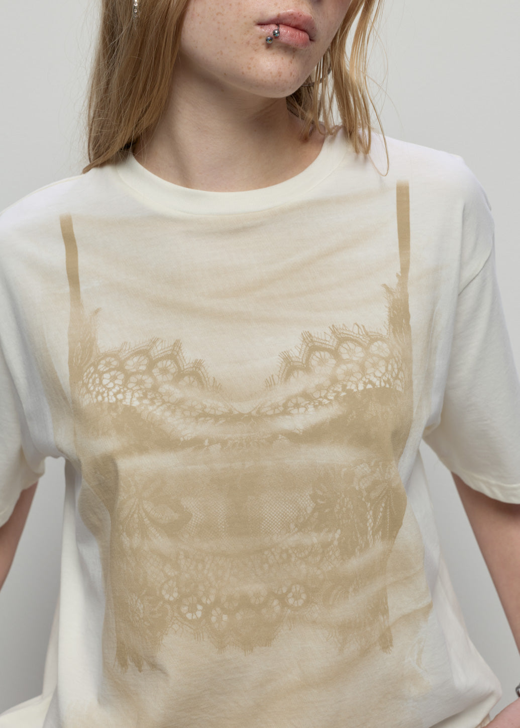 LACE CAMISOLE PRINTED TEE