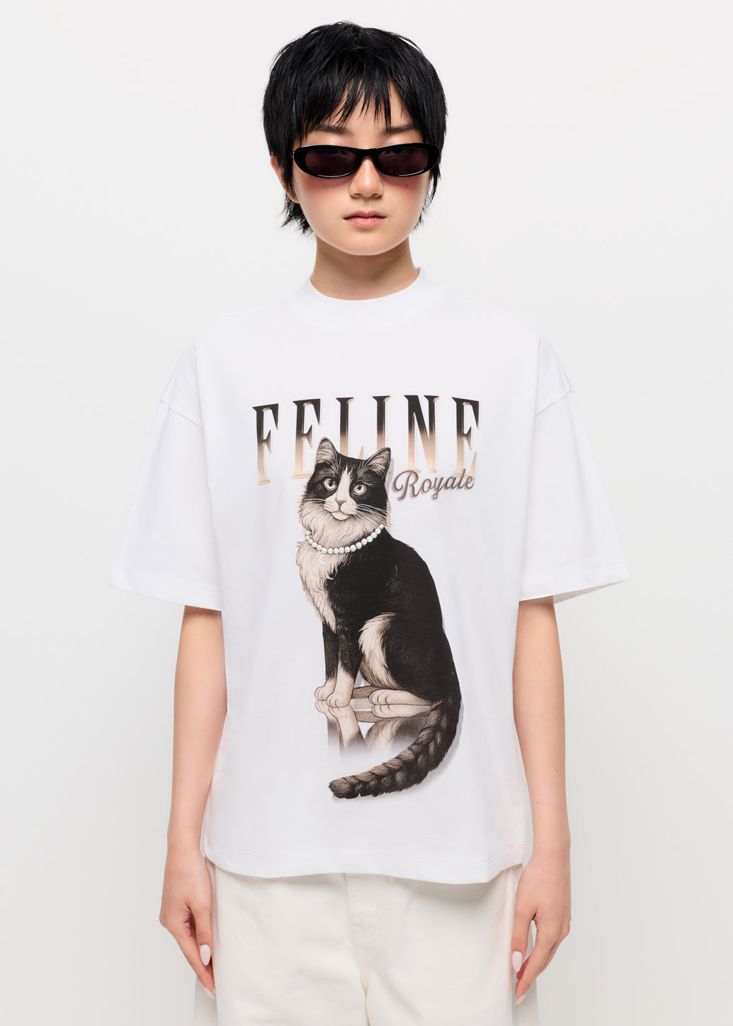 FELINE GRAPHIC TEE