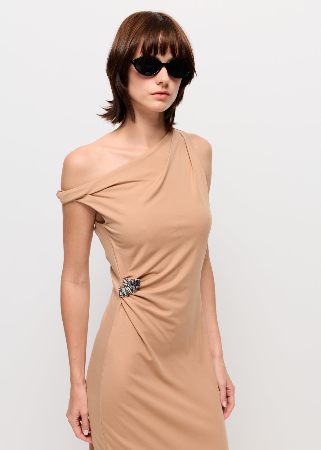 ONE-SHOULDER MIDI DRESS
