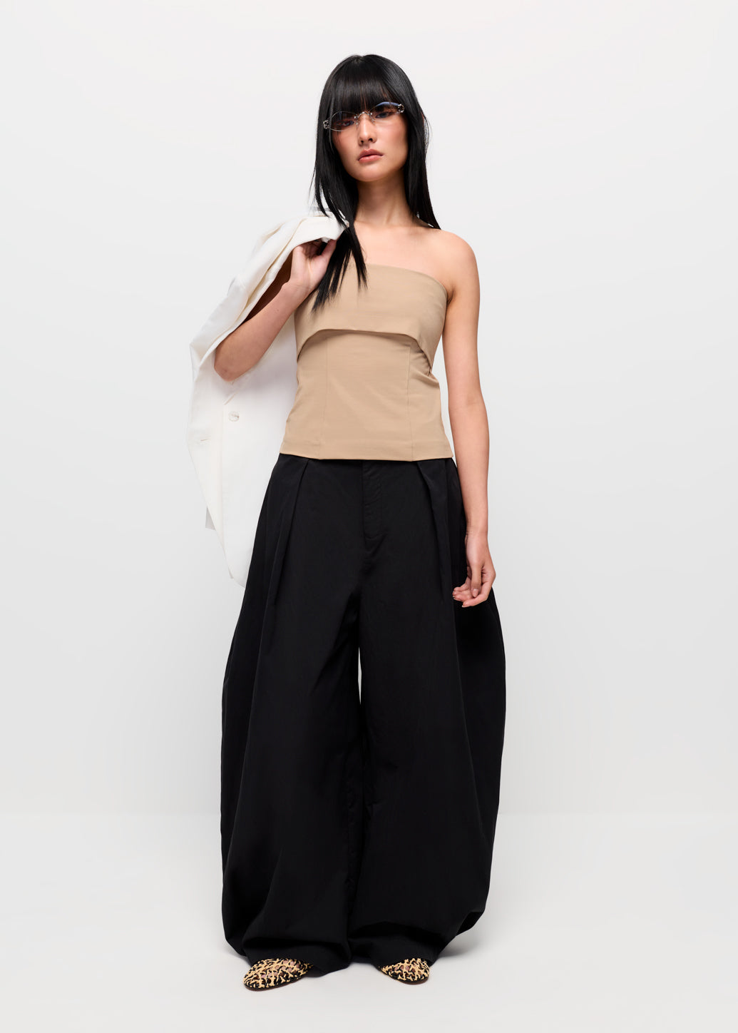 BLACK WIDE-LEG PANTS