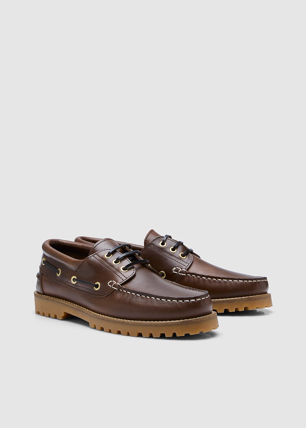 BROWN LEATHER BOAT SHOES