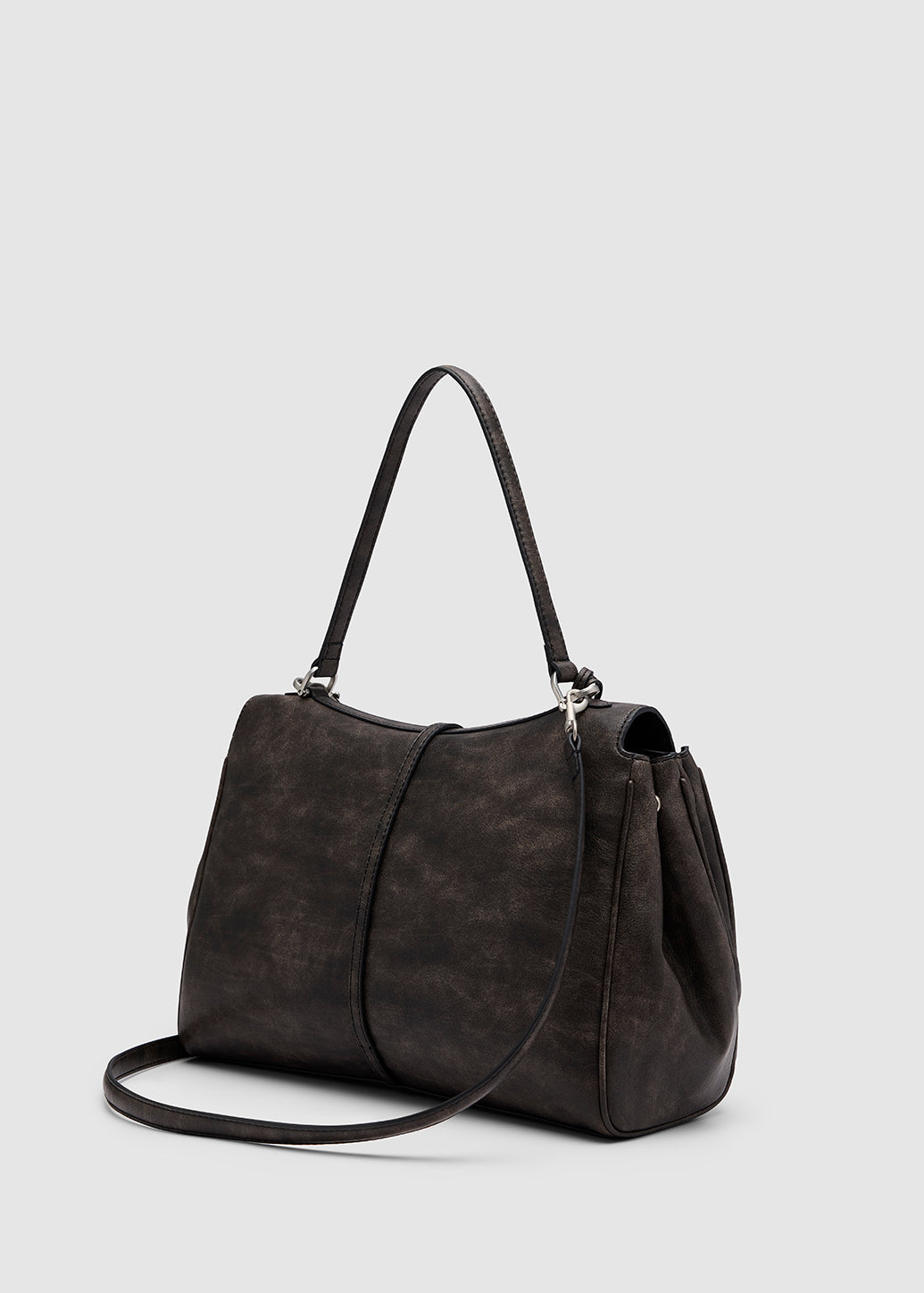OPEN-TOP TASSEL SHOULDER BAG