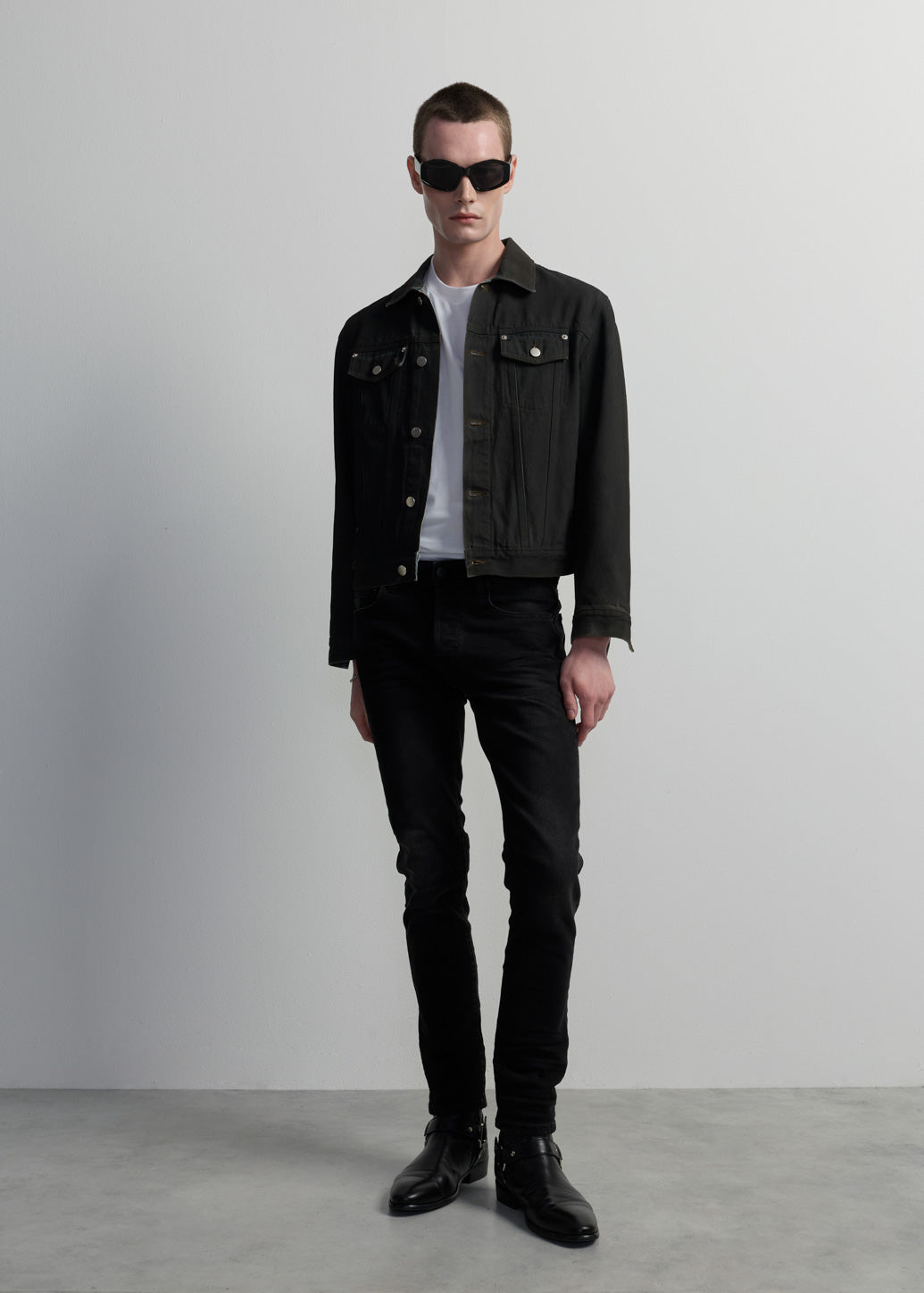SKINNY BLACK JEANS
