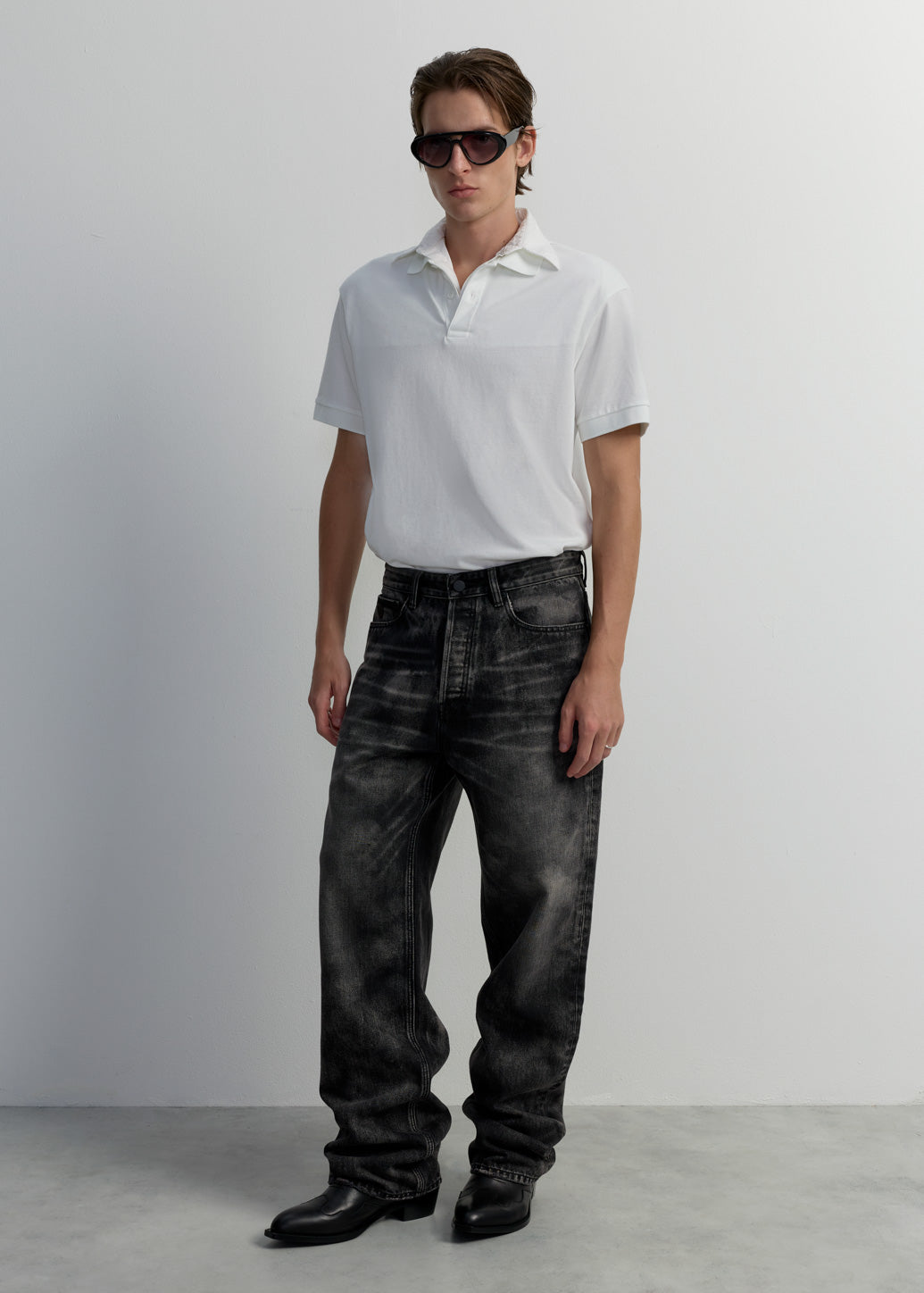 SLIM BLACK WASHED JEANS
