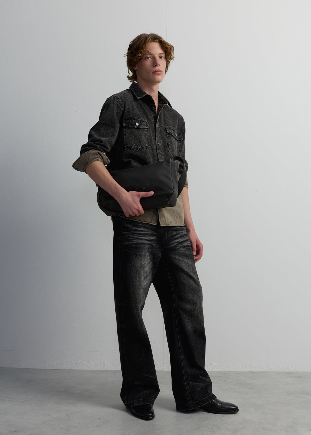 TWO-TONE WASHED DENIM SHIRT
