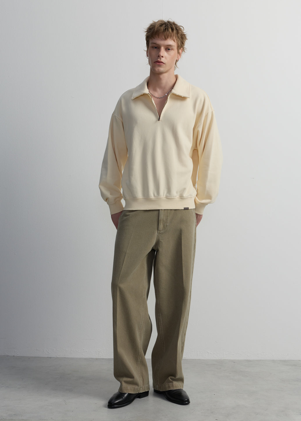 BEIGE QUARTER-ZIP COLLARED SWEATSHIRT