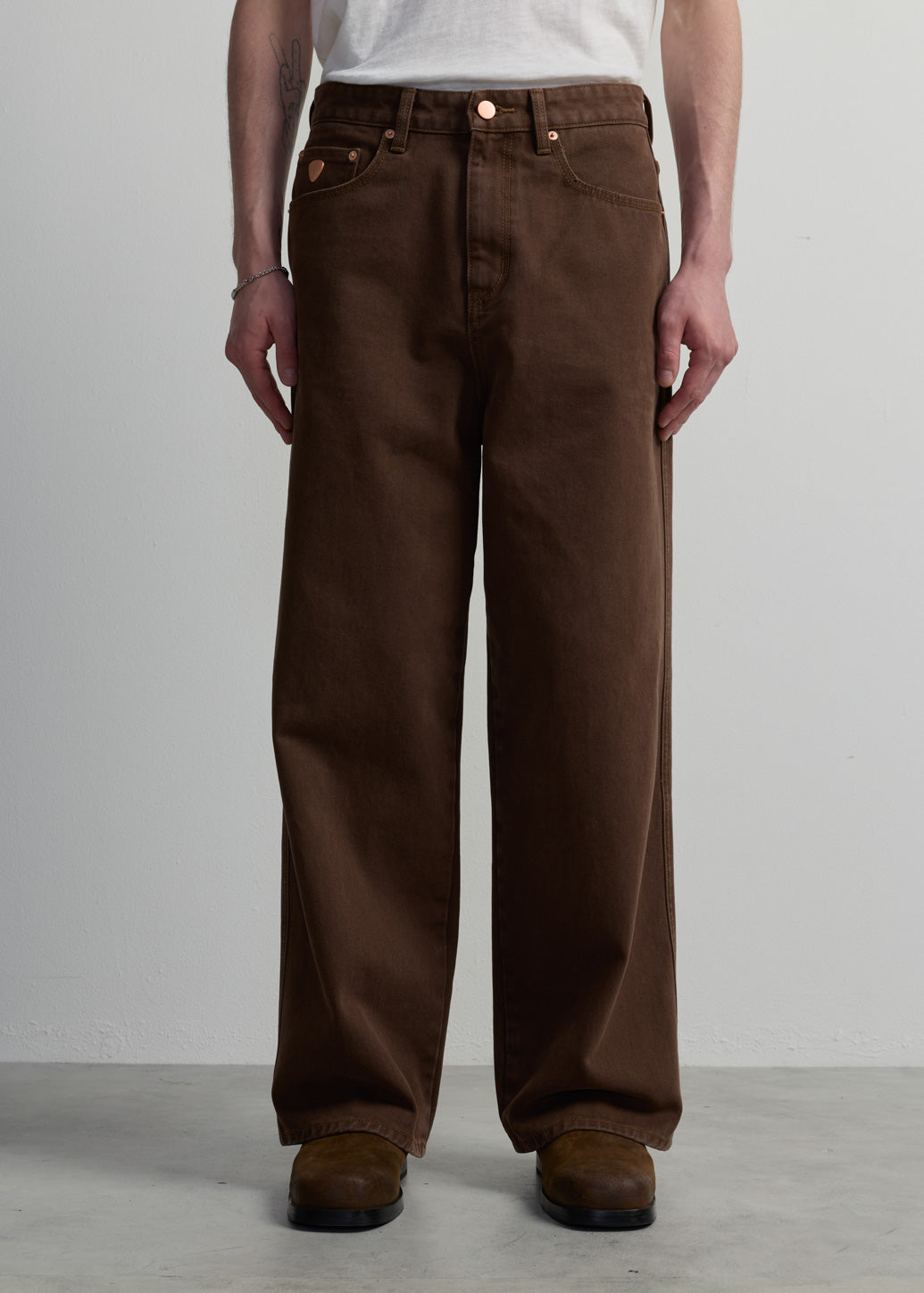 BROWN WASHED STRAIGHT JEANS