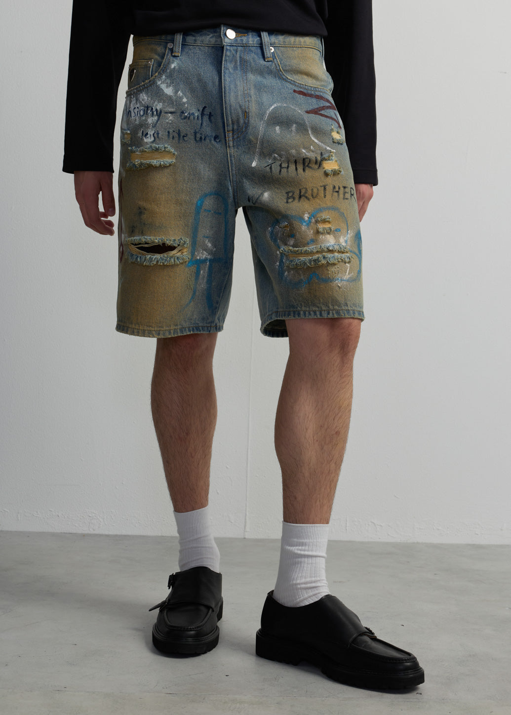 GRAFFITI PAINT DENIM SHORTS