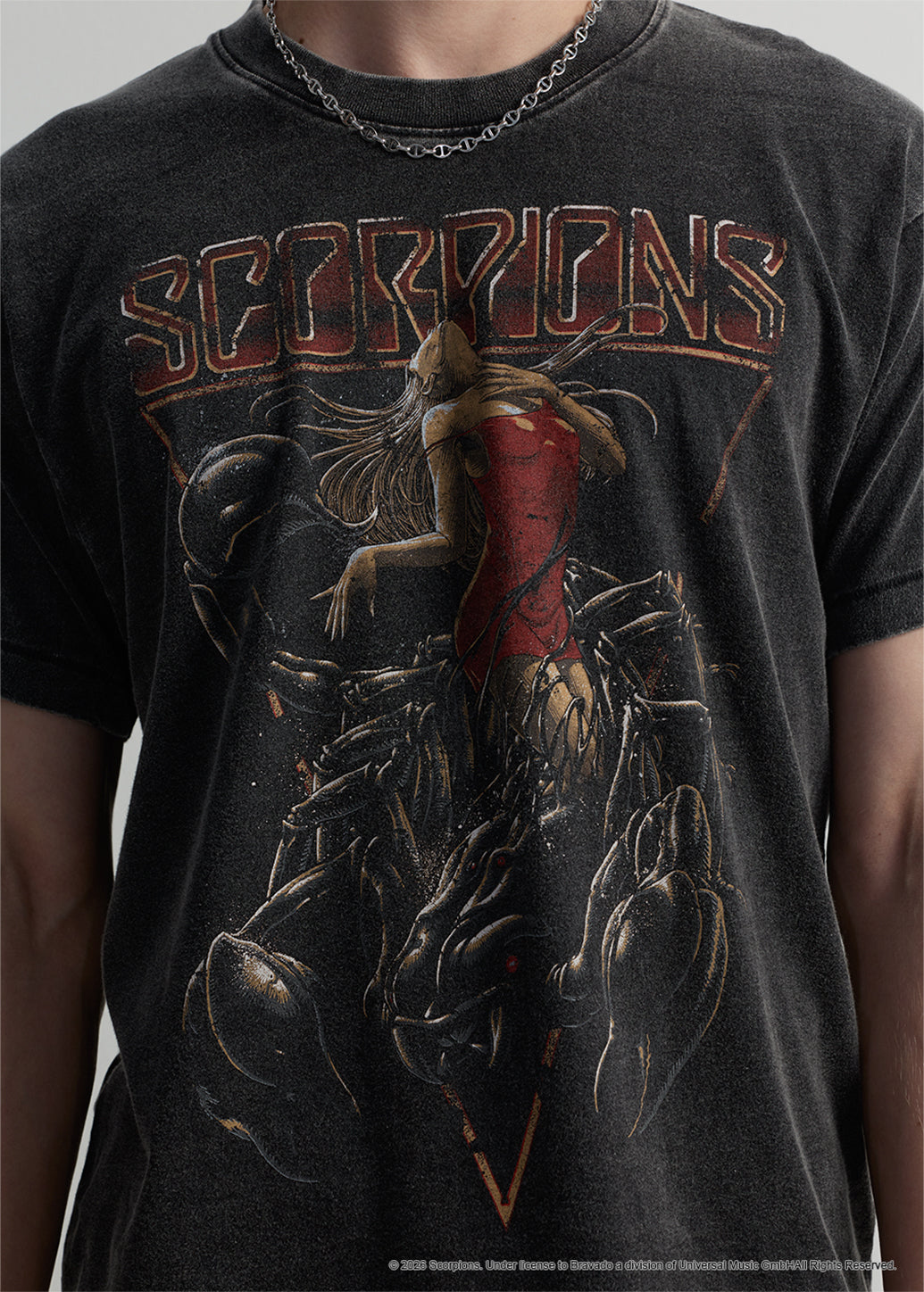 SCORPIONS ROCK YOU LIKE A HURRICANE GRAPHIC TEE