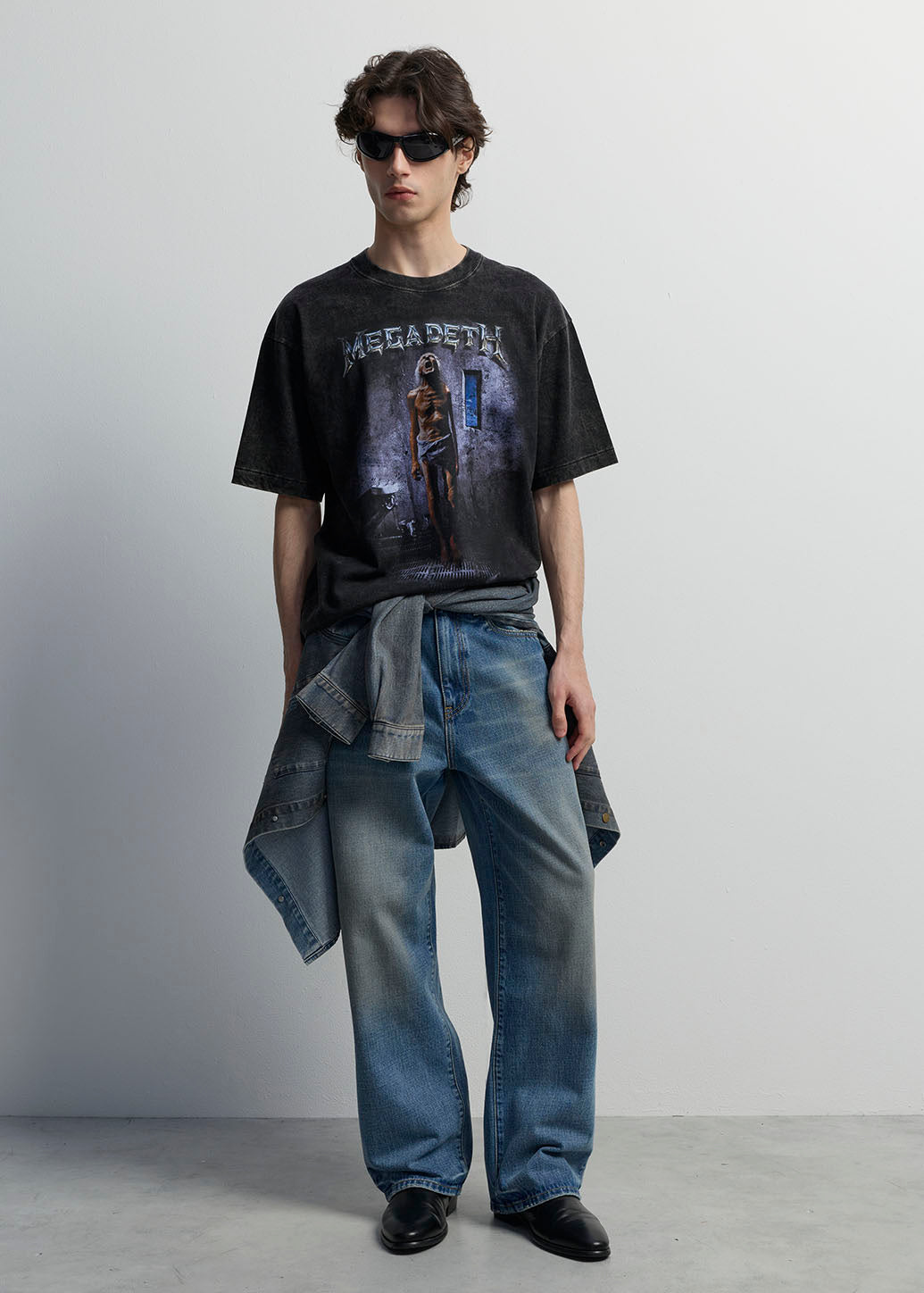 MEGADETH "COUNTDOWN TO EXTINCTION" GRAPHIC TEE
