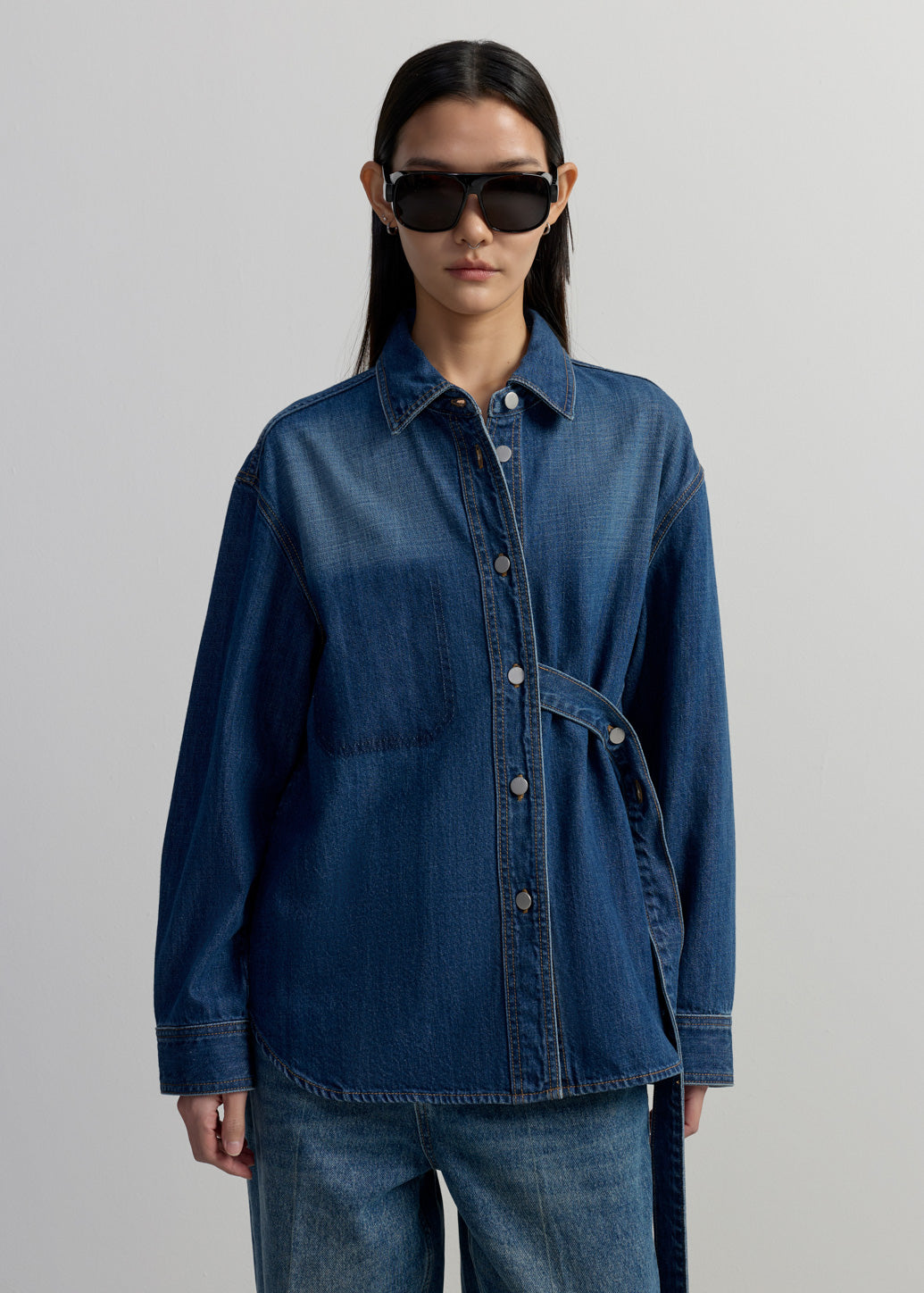 WAIST TAB BUTTONS DENIM SHIRT