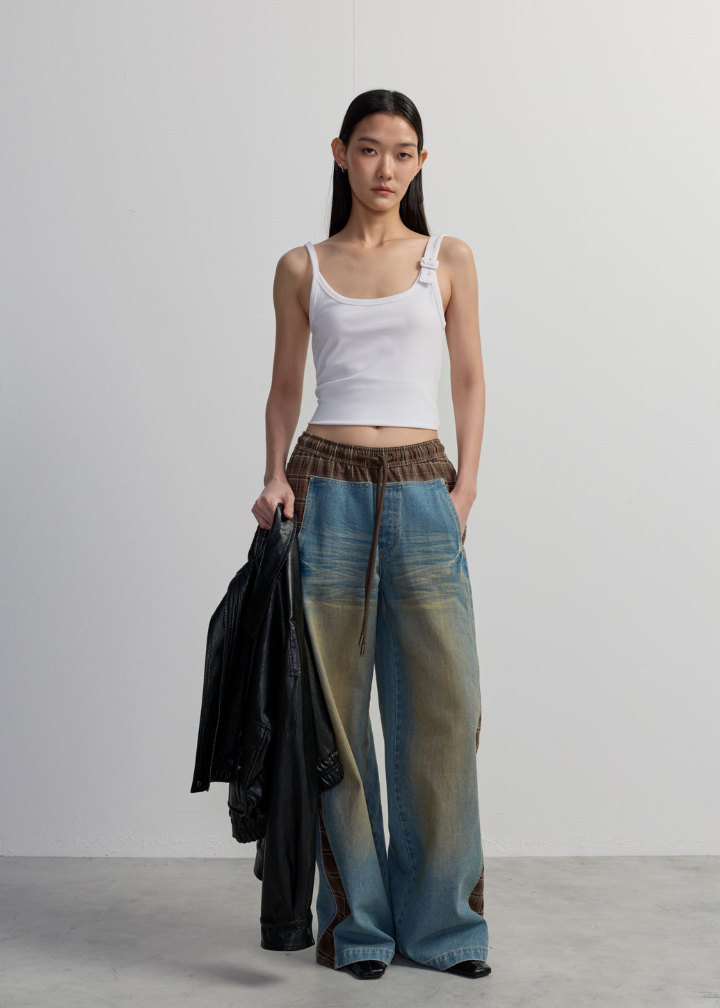 BUCKLE-STRAP CAMISOLE