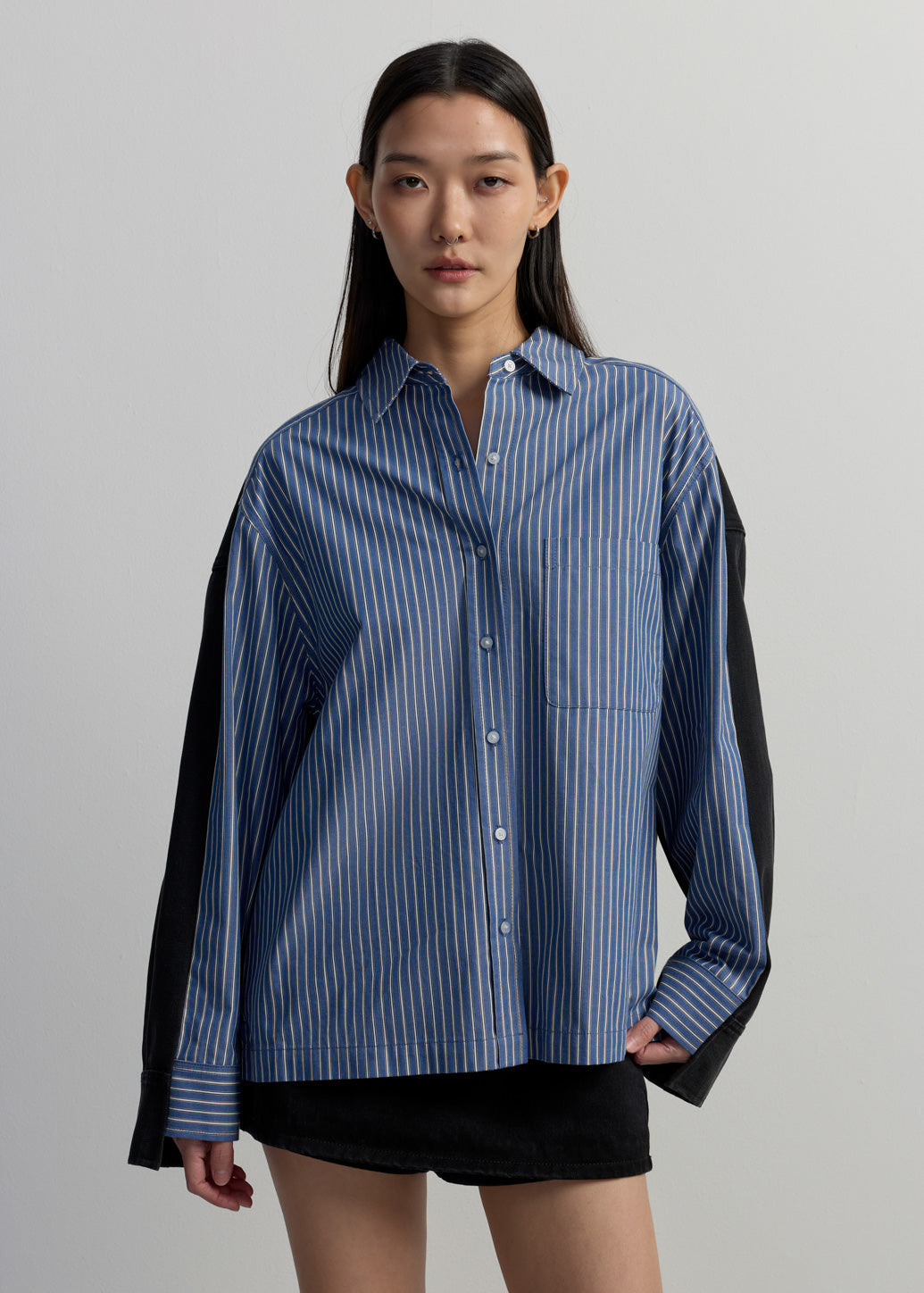 เสื้อเชิ้ตลายทางผสมยีนส์