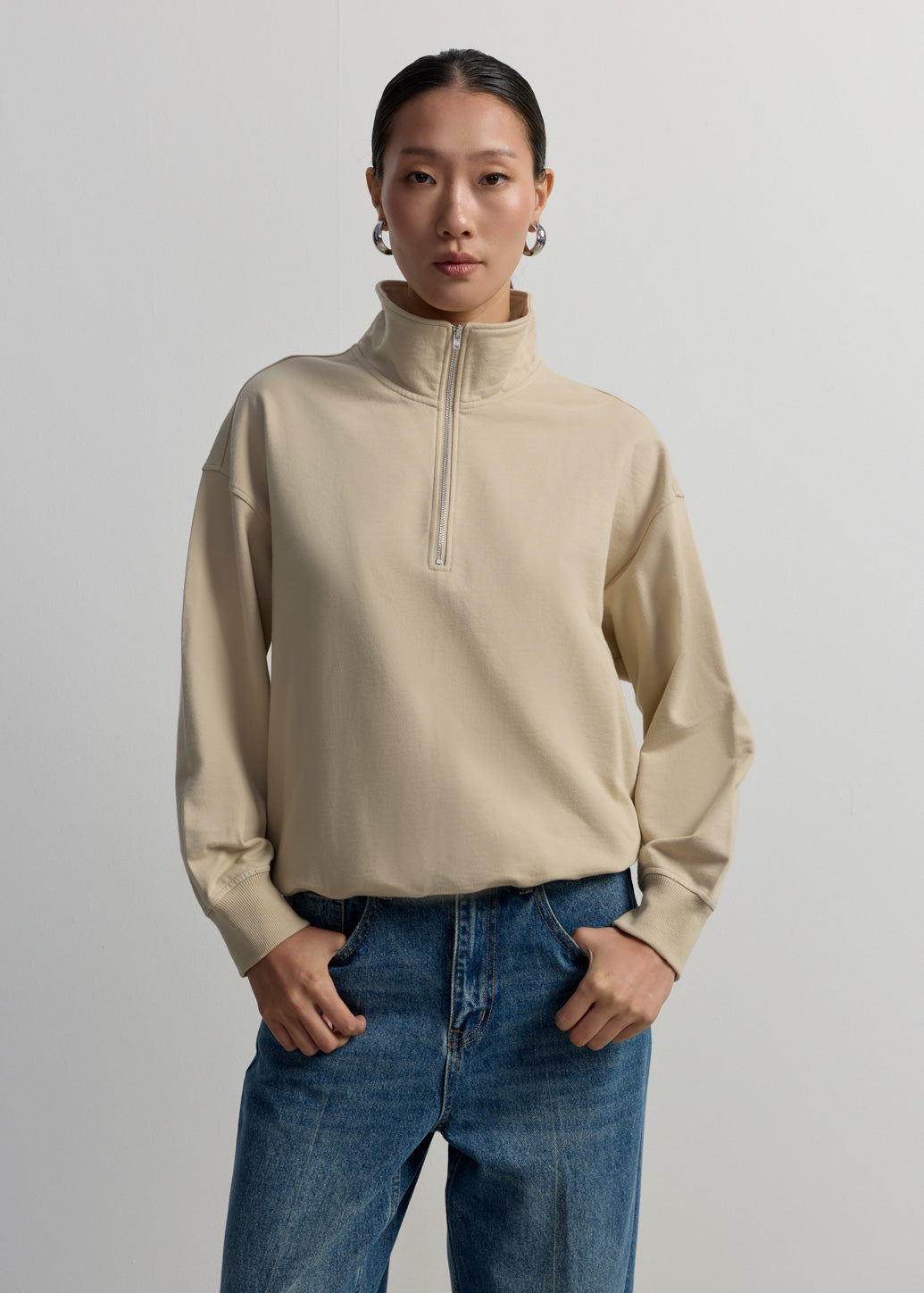 OVERSIZED QUARTER-ZIP SWEATSHIRT