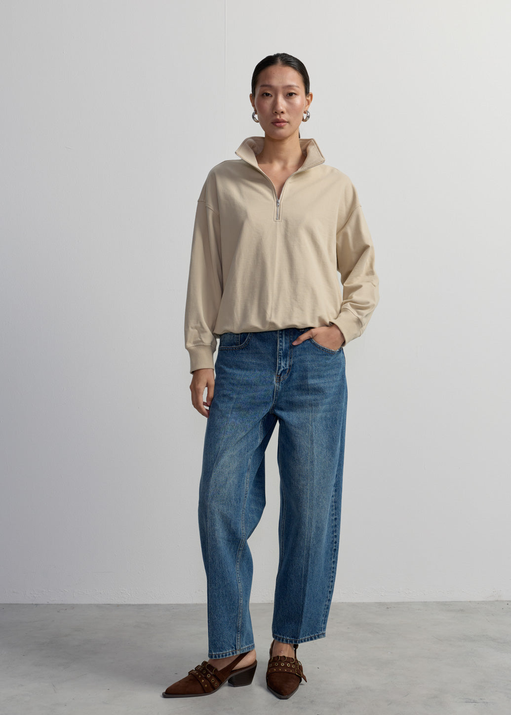 OVERSIZED QUARTER-ZIP SWEATSHIRT