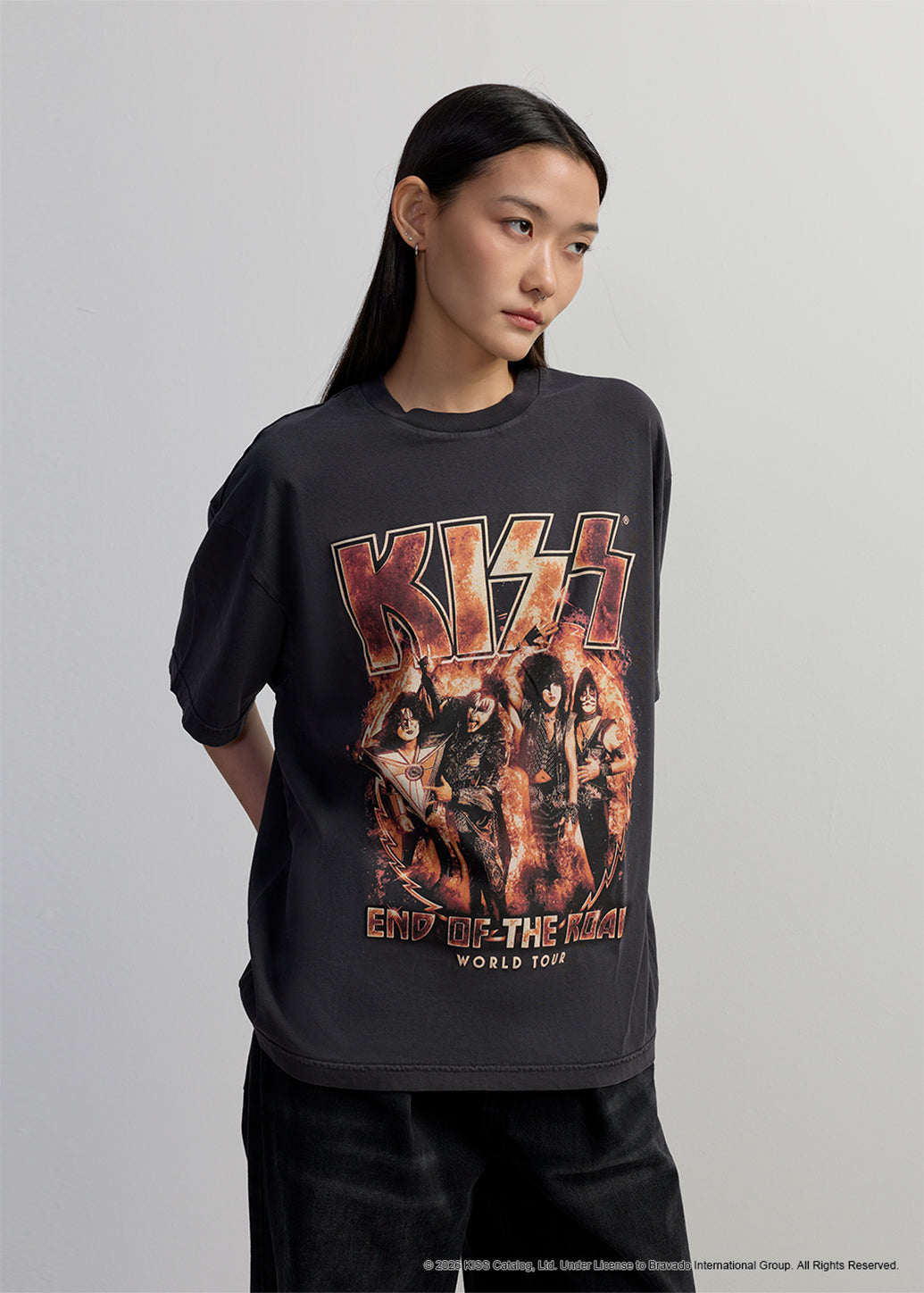 KISS END OF THE ROAD GRAPHIC TEE