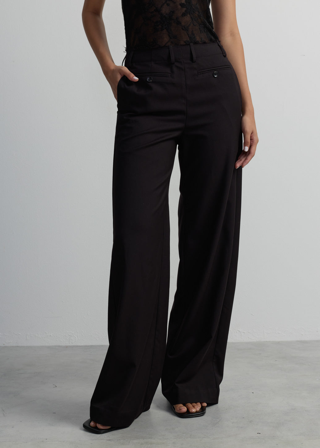 STRAIGHT WOVEN SUIT PANTS