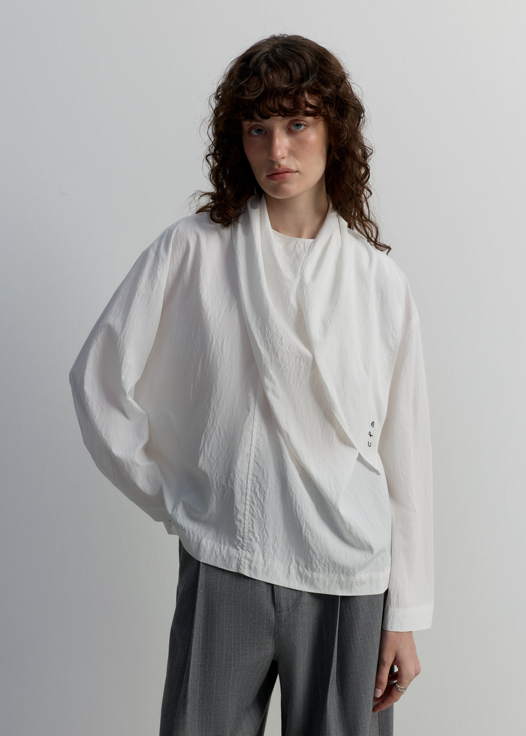 SCARF COLLAR BLOUSE