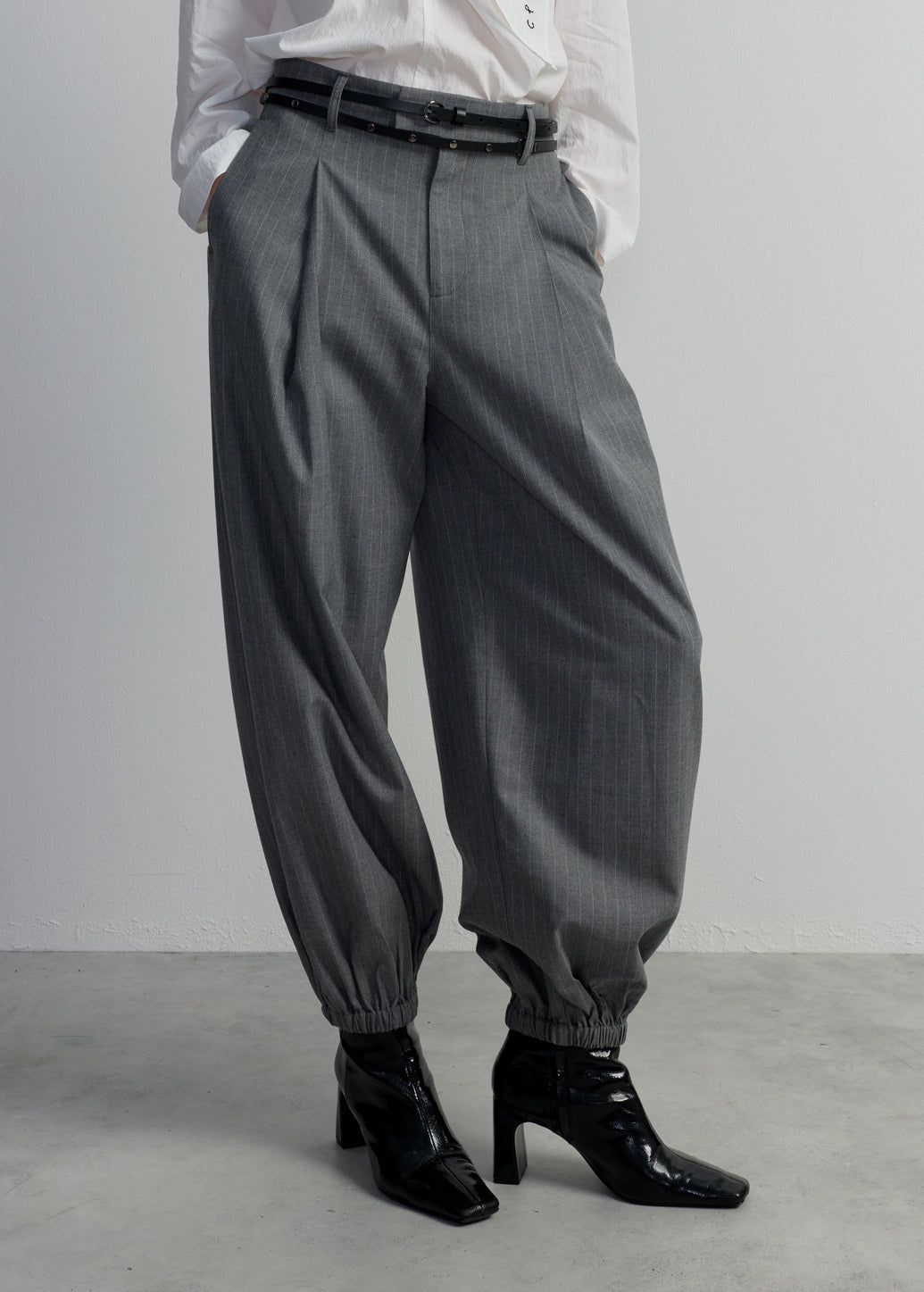 BALLOON WOVEN PANTS