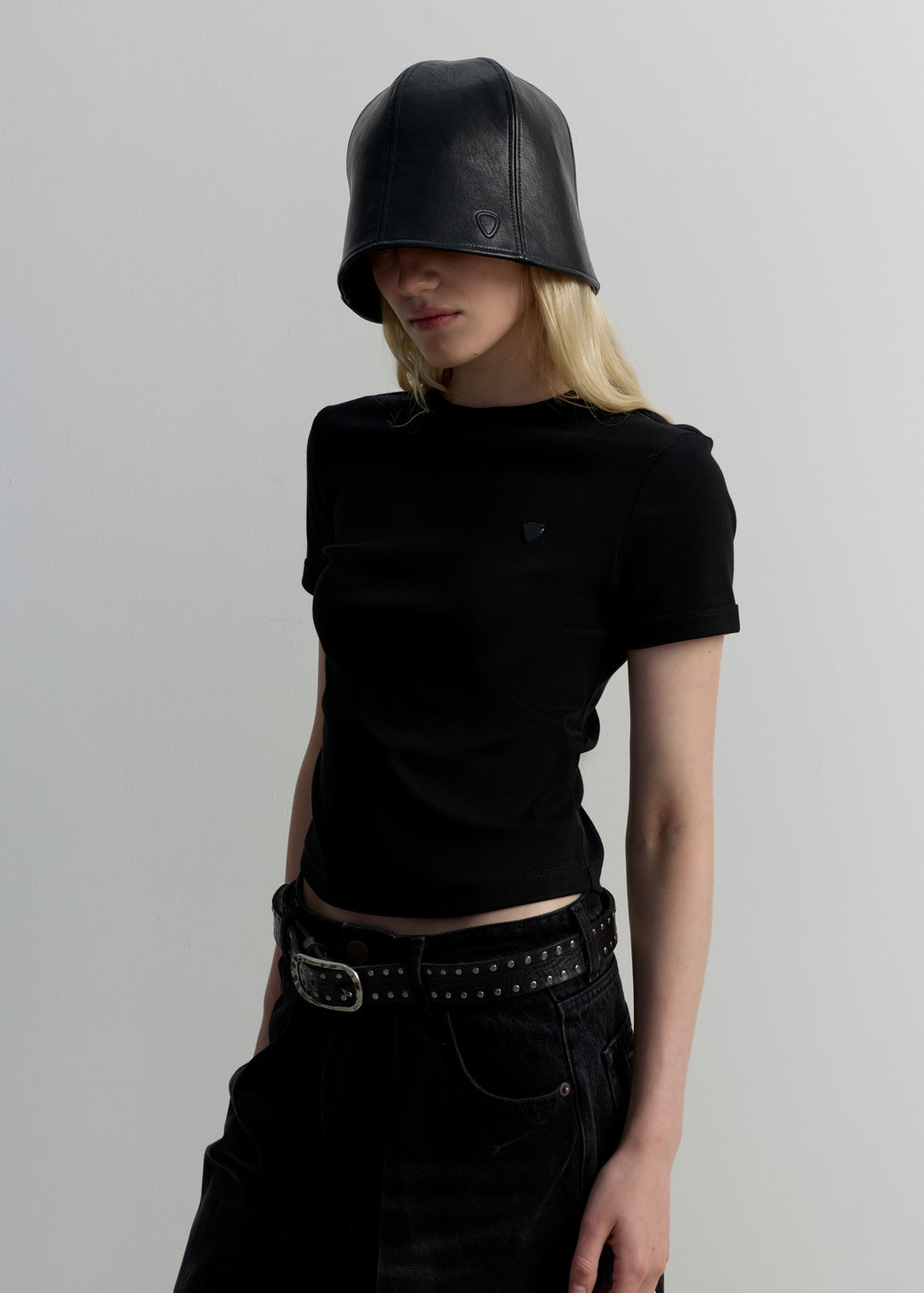 RIBBED TEE WITH BACK SEAM