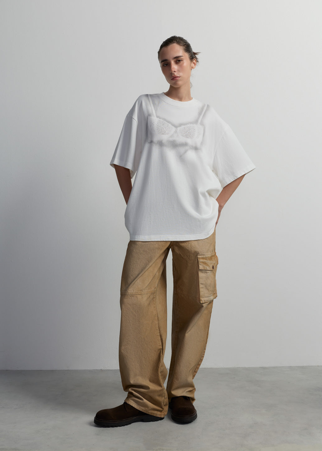 BROWN BALLOON JEANS