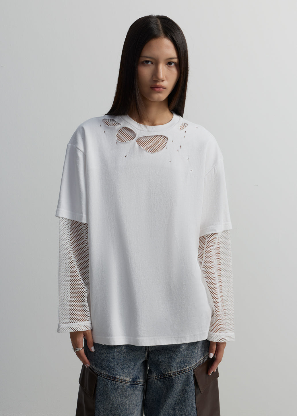 DISTRESSED LAYERED DOUBLE-SLEEVE TEE