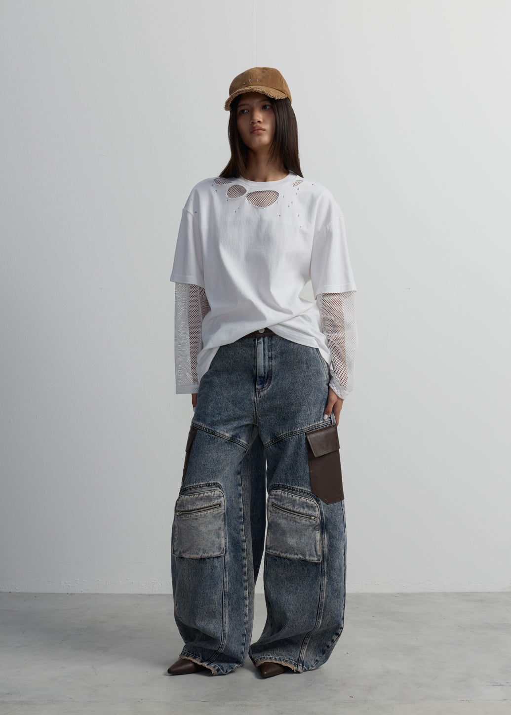 DISTRESSED LAYERED DOUBLE-SLEEVE TEE