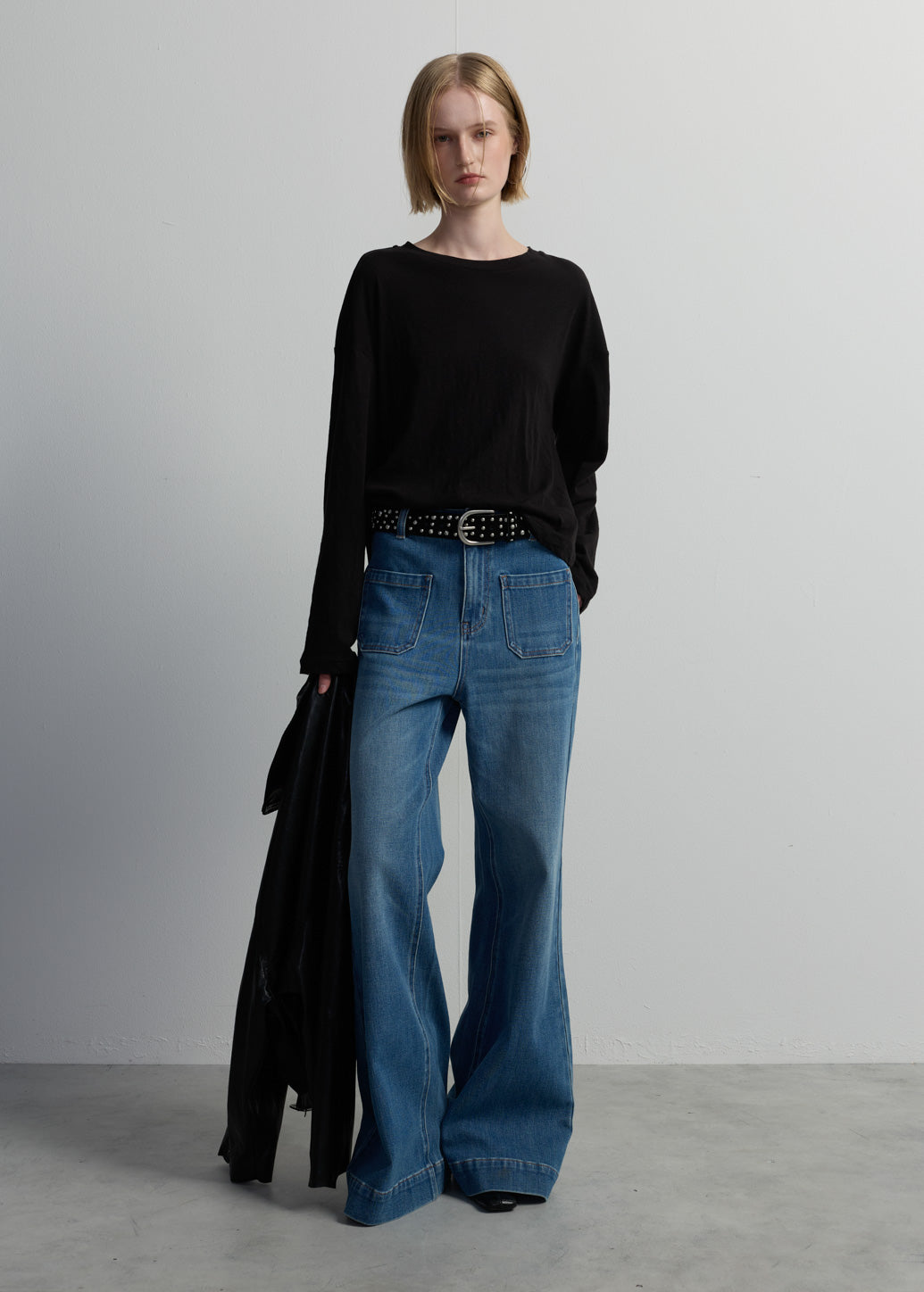 LONG-SLEEVE BOXY TEE