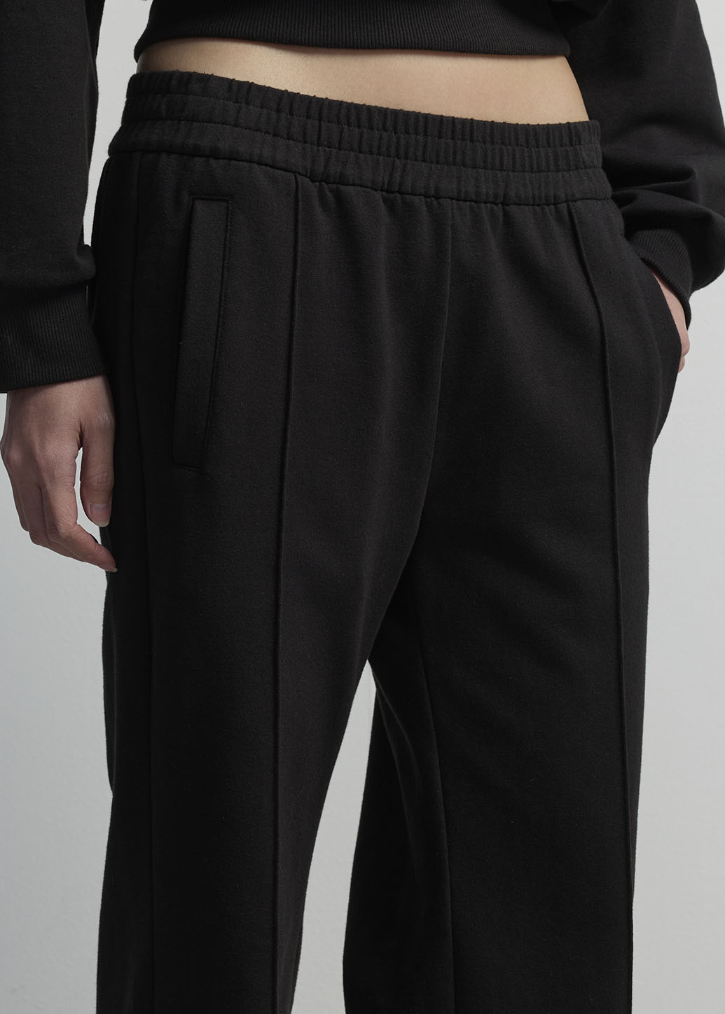 FLARE SWEATPANT