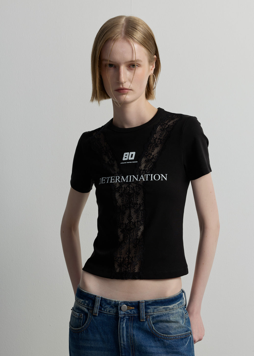 SPORT-LACE CONTRAST TOP