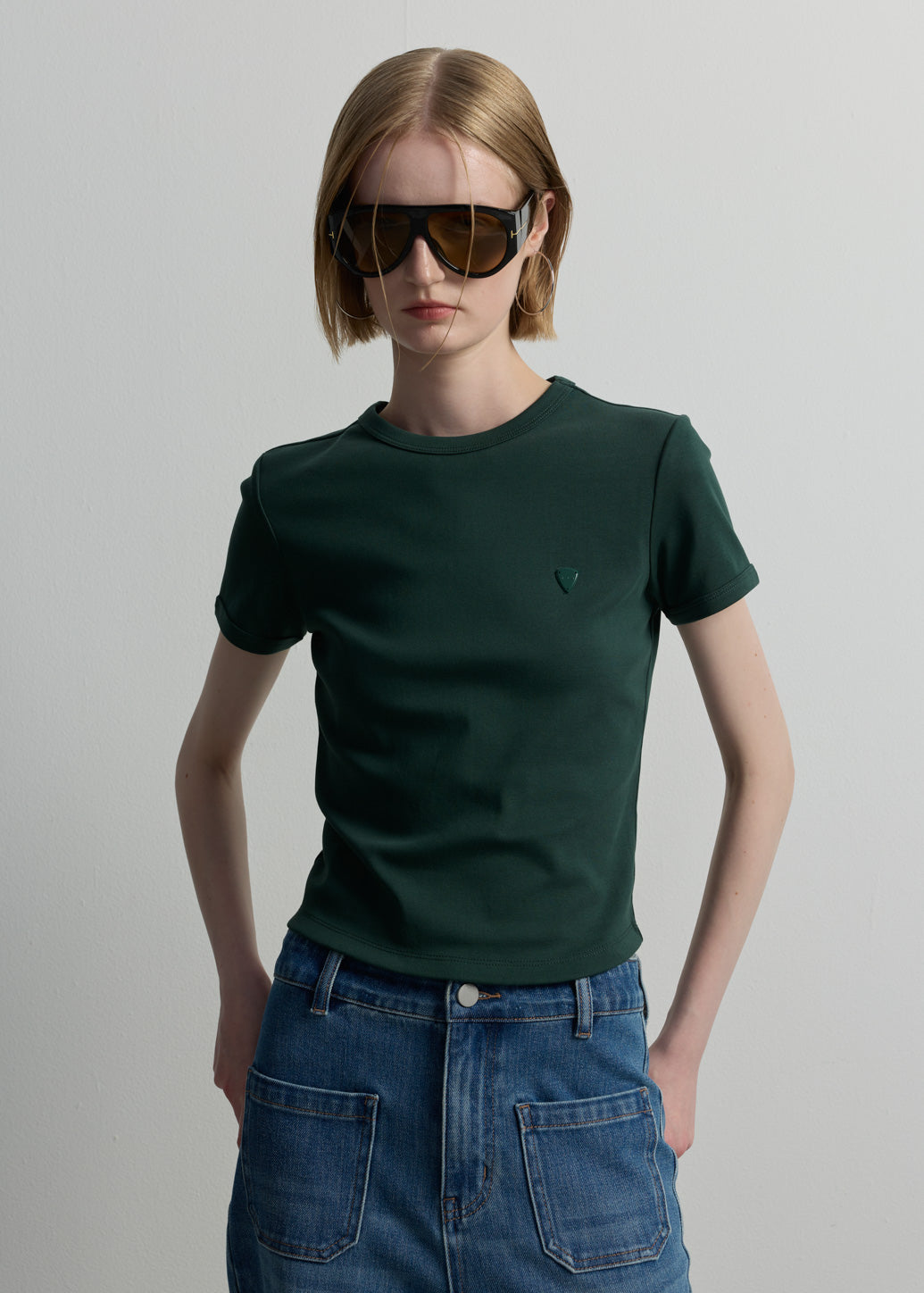 SYMBOLIC BACK-SEAM TEE