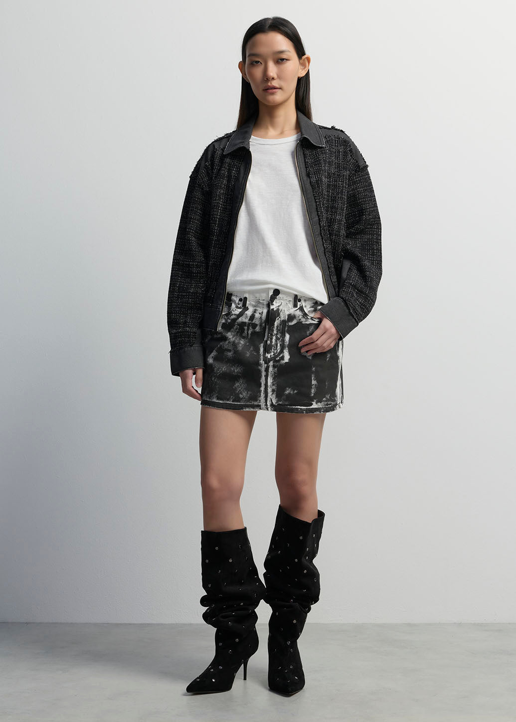 SPRAY-WASHED DENIM MINI SKIRT