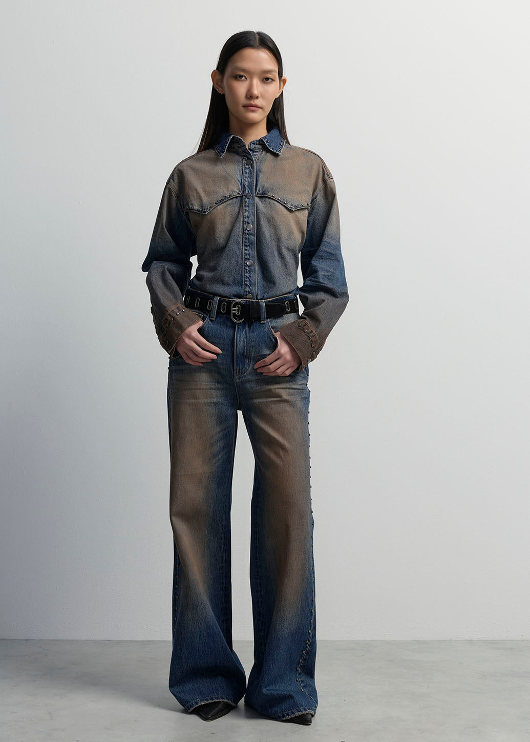 VINTAGE STUDDED WESTERN DENIM SHIRT