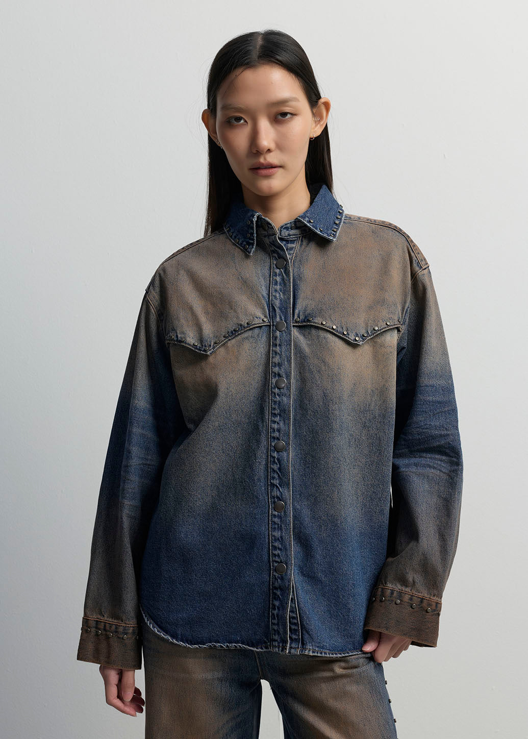 VINTAGE STUDDED WESTERN DENIM SHIRT