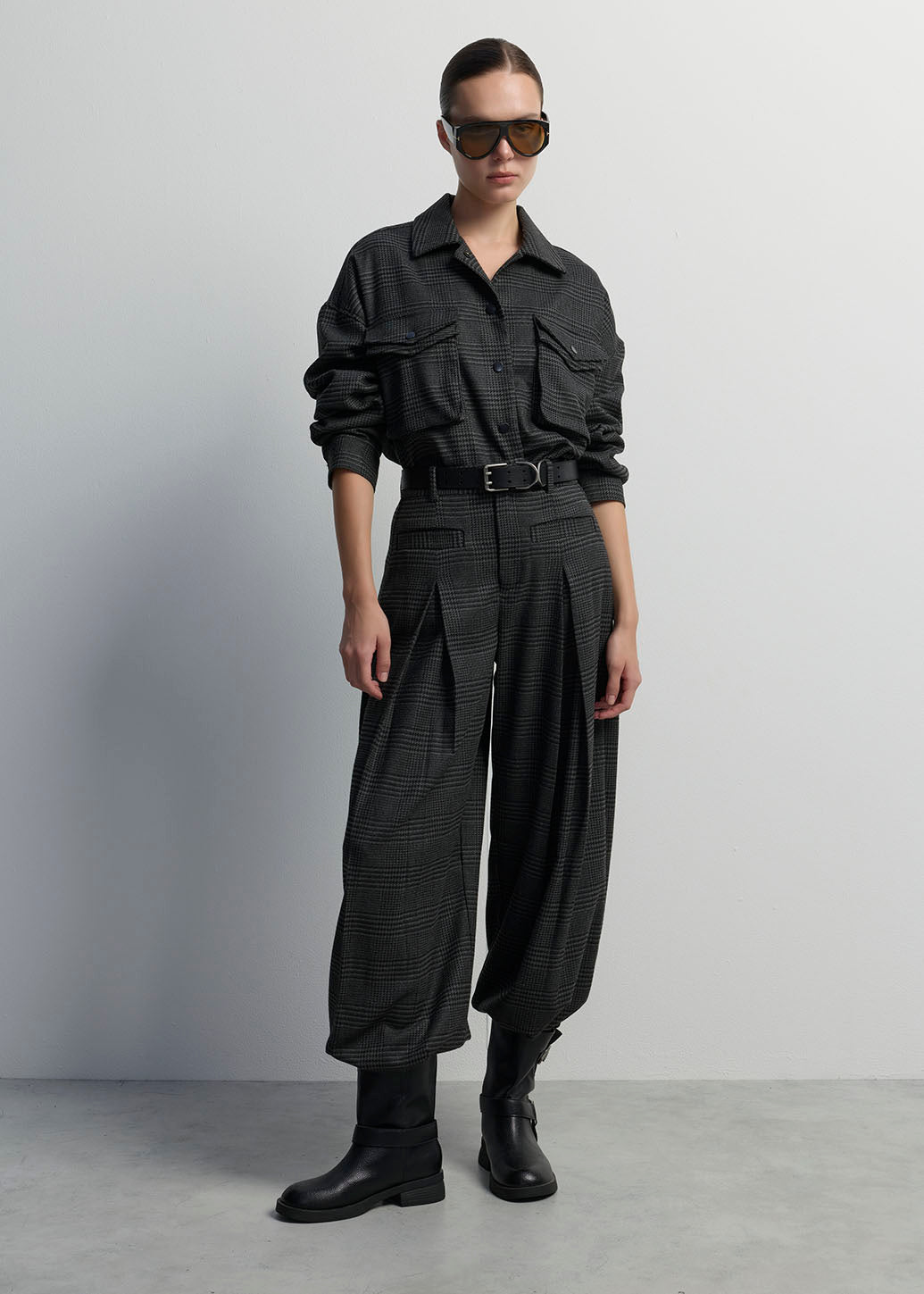 PLAID BALLOON TROUSERS