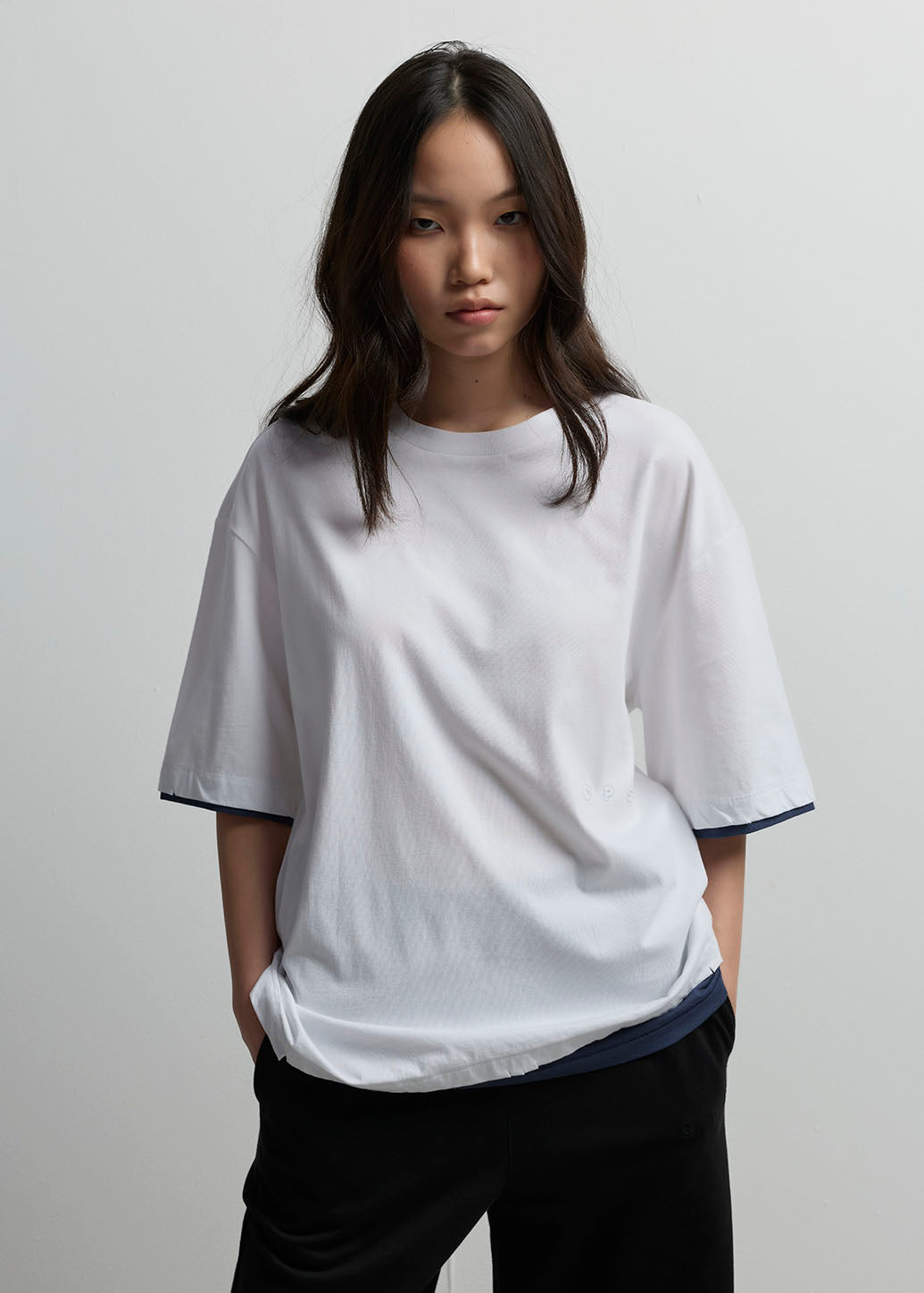 DOUBLE-LAYERED OVERSIZED TEE