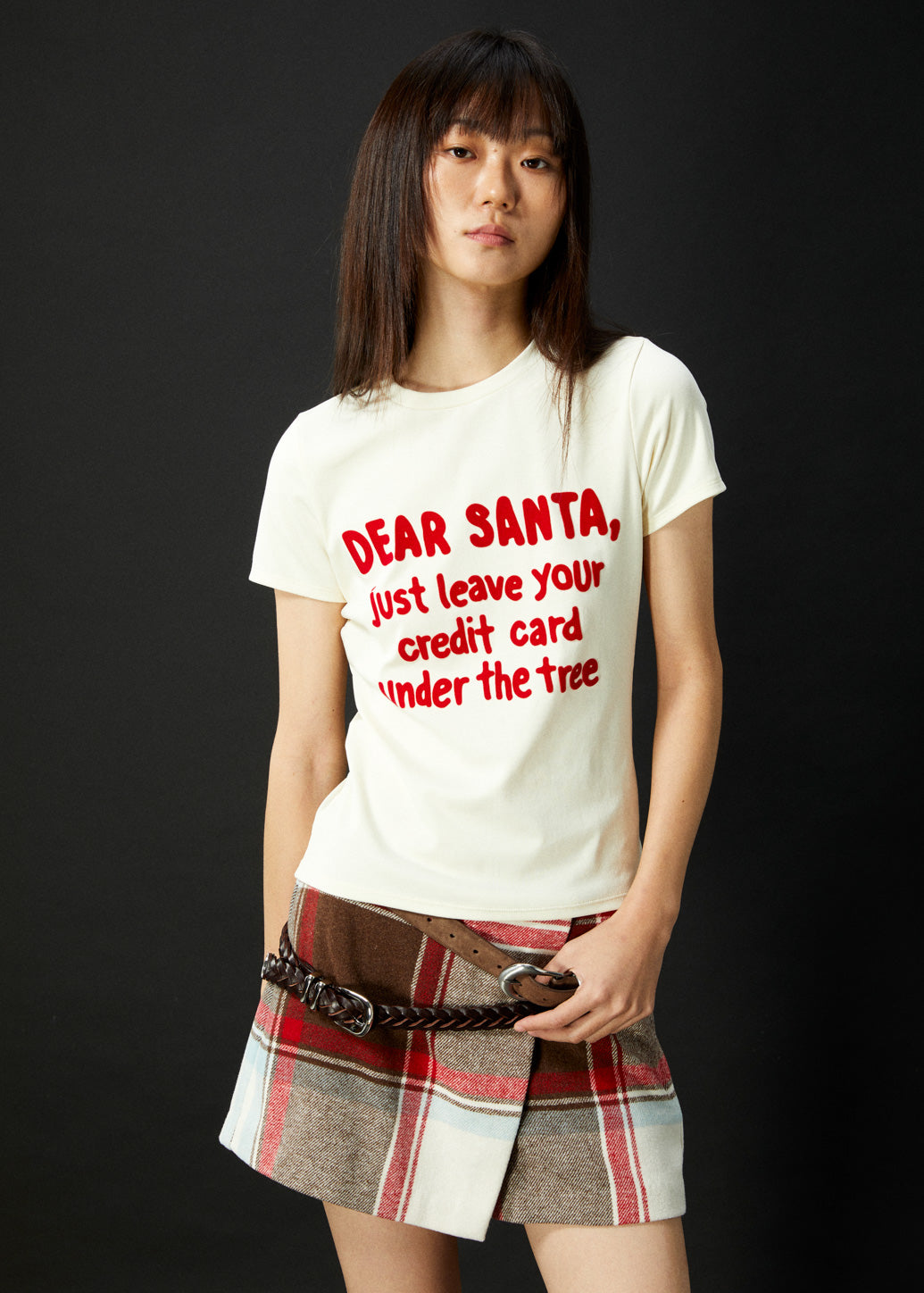 DEAR SANTA GRAPHIC TEE